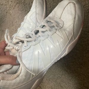 chases white cheer shoes
